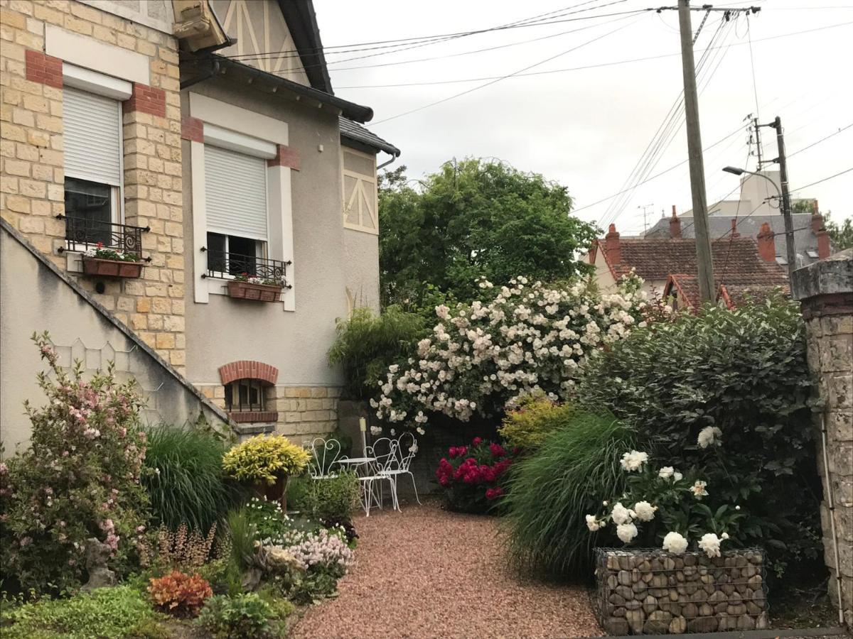 Chambre D'Hotes Le Cadran Des Chauvelles Nevers Exteriör bild