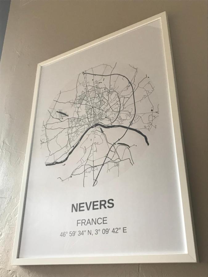 Chambre D'Hotes Le Cadran Des Chauvelles Nevers Exteriör bild